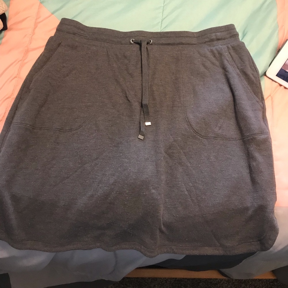 croft & barrow skort. size M